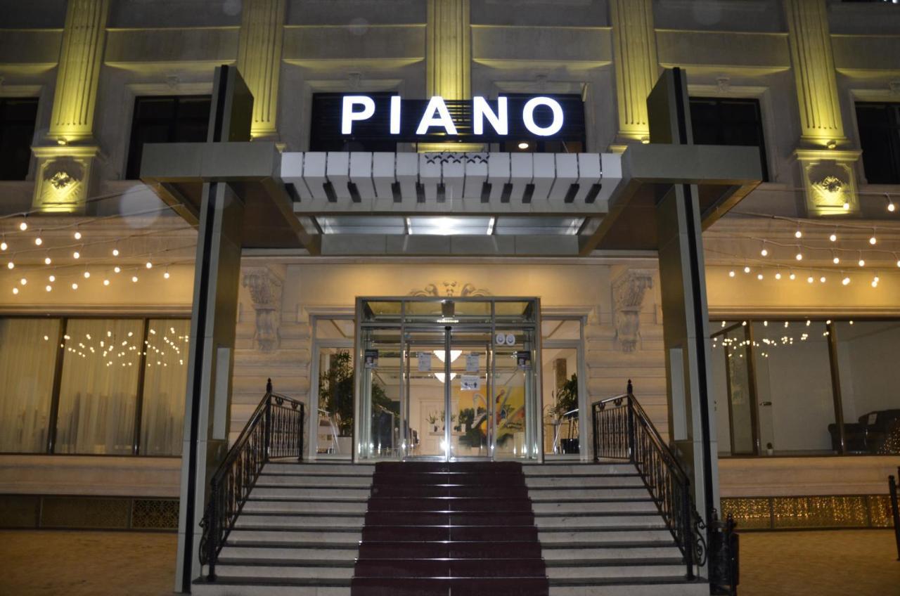 Piano Hotel Bakoe Buitenkant foto