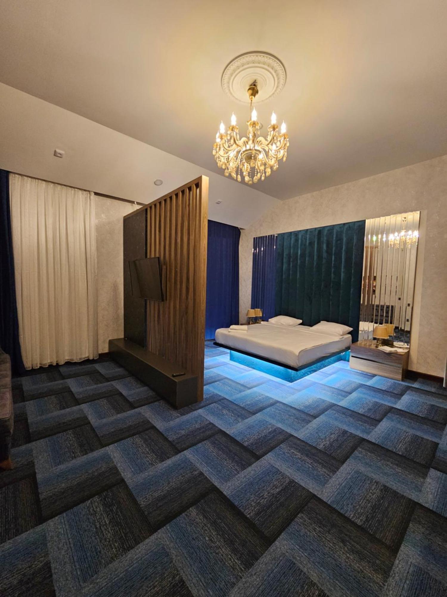 Piano Hotel Bakoe Kamer foto